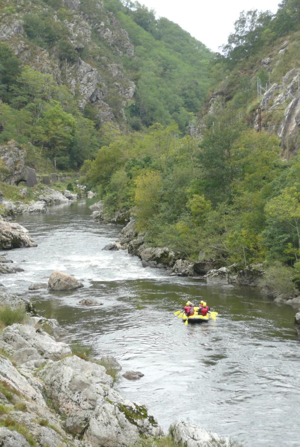 Journe Rafting